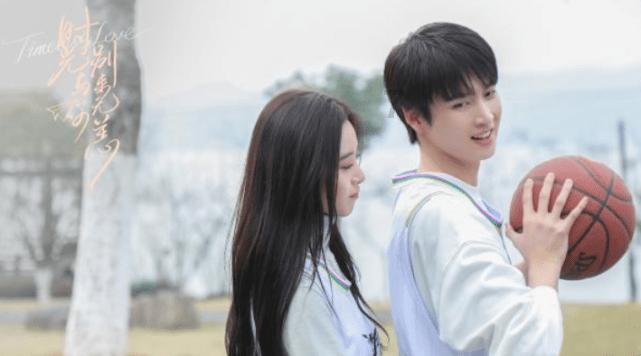救援摄影师男孩